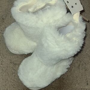 White Fluffy Baby Boots